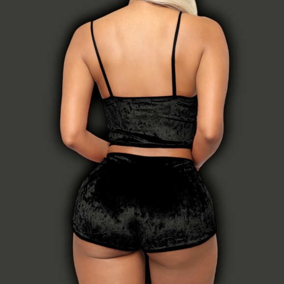 2 Sets of Women's 2 piece Pajama Nightwear. Black Silver 4pcs - Picture 2 of 5